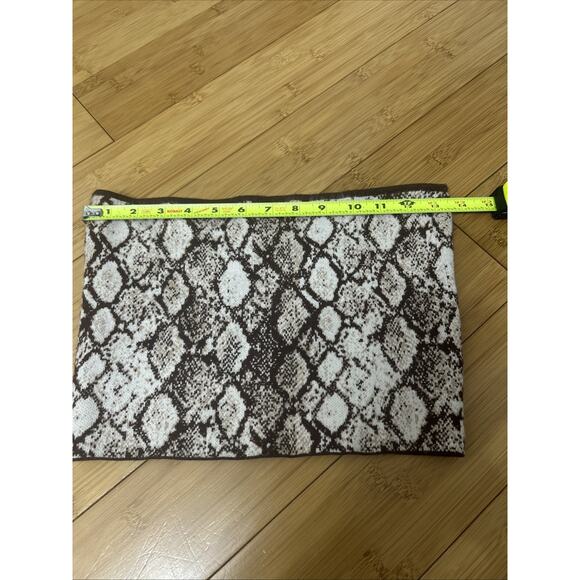 KENDALL & KYLIE Brown Soft KNIT Snakeskin Print Tube Top Y2K Clubwear Baddie Med - Picture 2 of 5